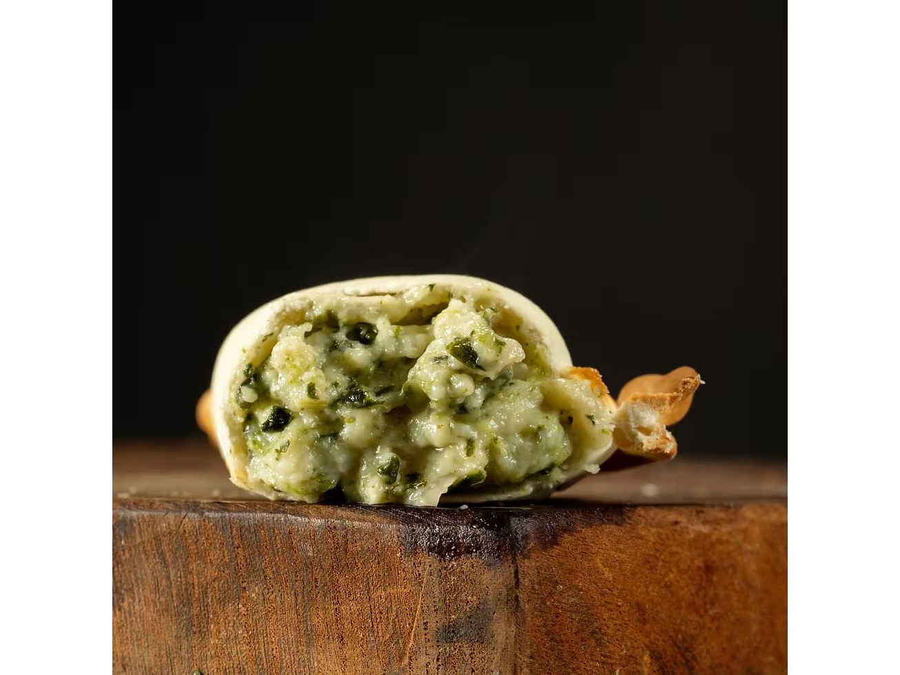 Empanada de espinaca y salsa blanca pack x 5 und