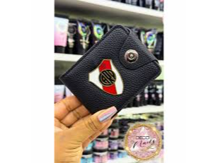 BILLETERA CON APLIQUE