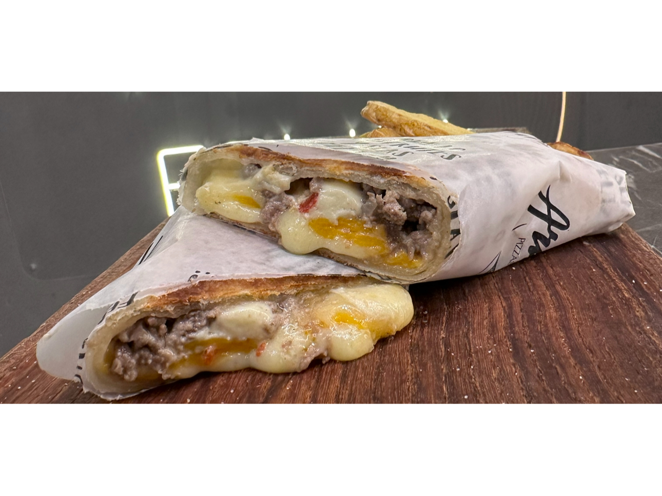 CHILLI Y QUESOS (burrito)