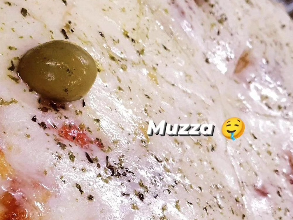 2 pizzas Muzzarellas