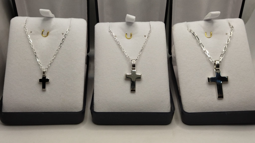 CRUCES Y CADENAS EN PLATA 925