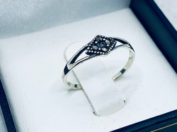 Anillos de Plata CON MARQUESITAS