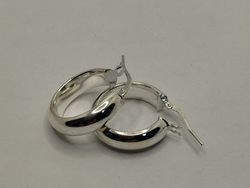 Aros Plata diseño medio tubo.22 x6 milimetros