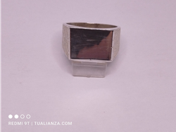 Anillo Sello Grande 12x16 . liso solo plata rayado en los costados.