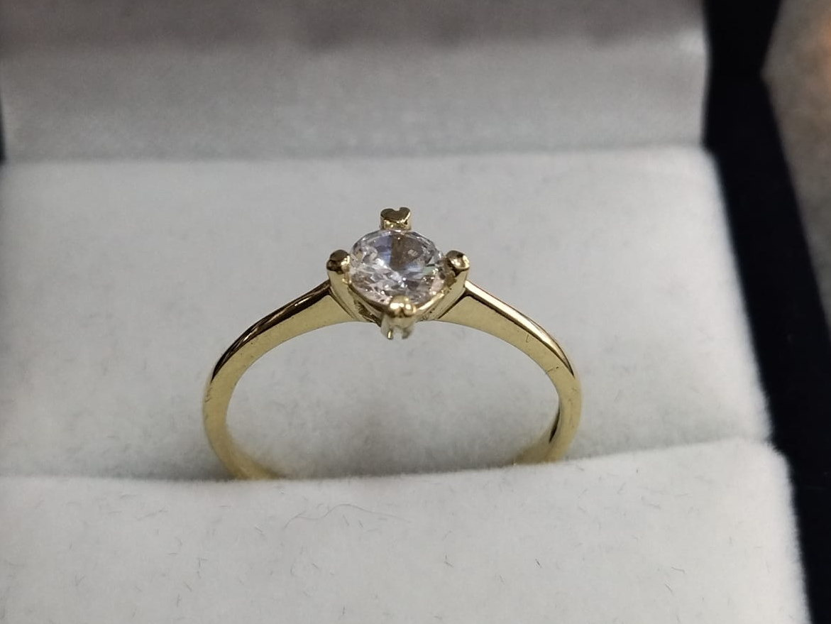 Anillo cintillo oro 9k  Victoria