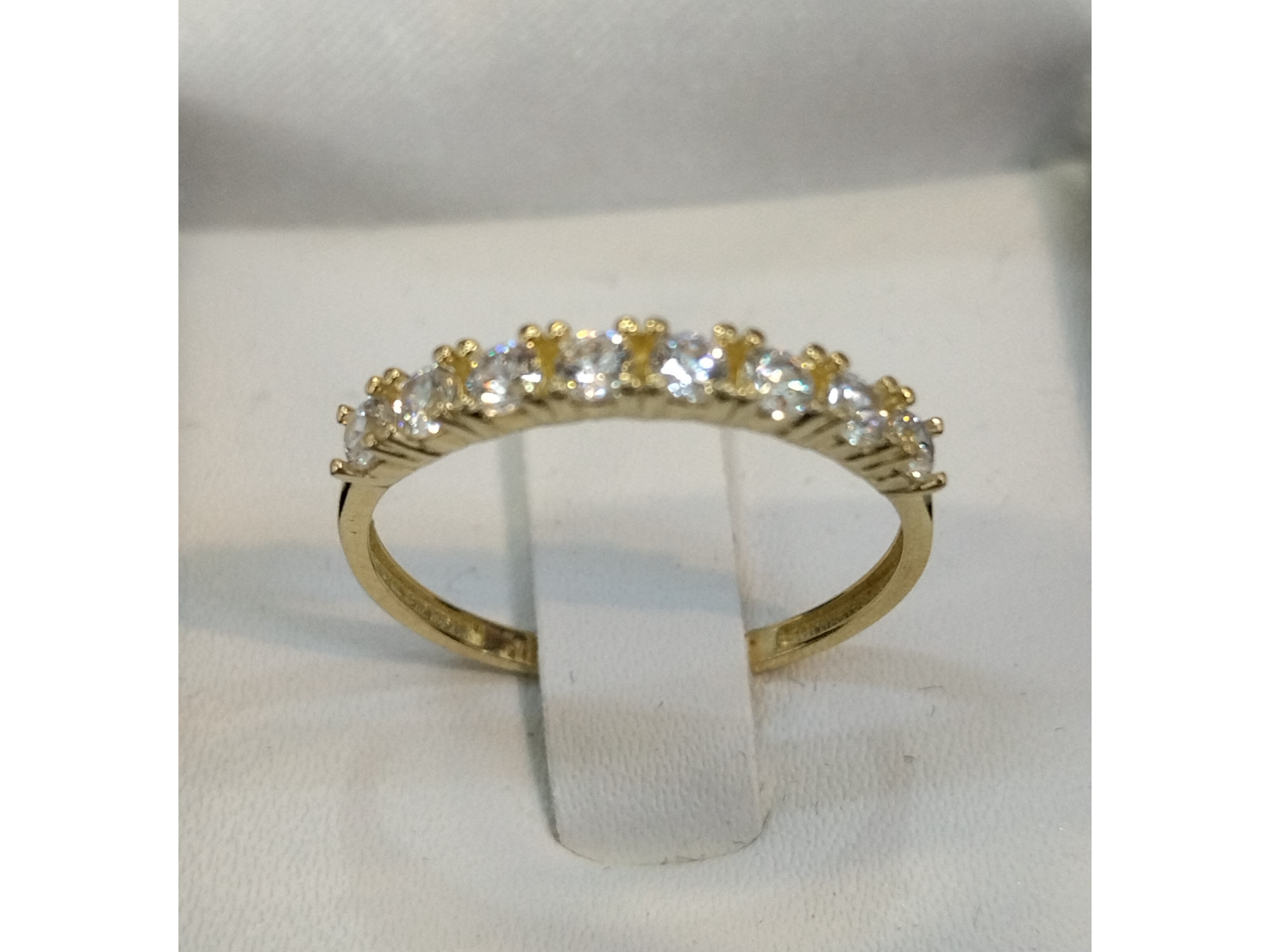 ANILLO CINTILLO ORO 10K