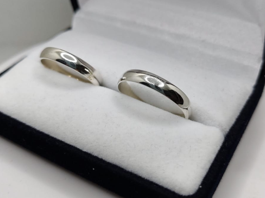 Alianzas Plata  925  con Grabado de Obsequio 4 milimetros  Bombe (Copia) (Copia)