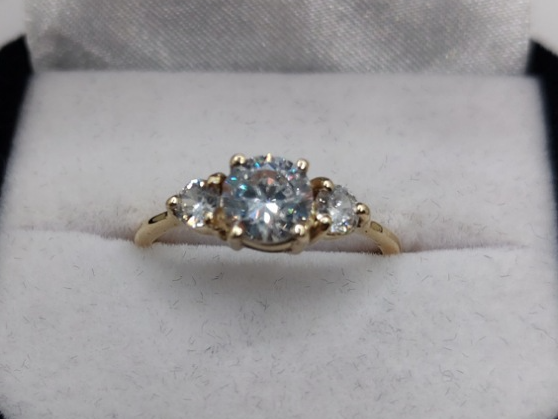 Cintillo oro 9K