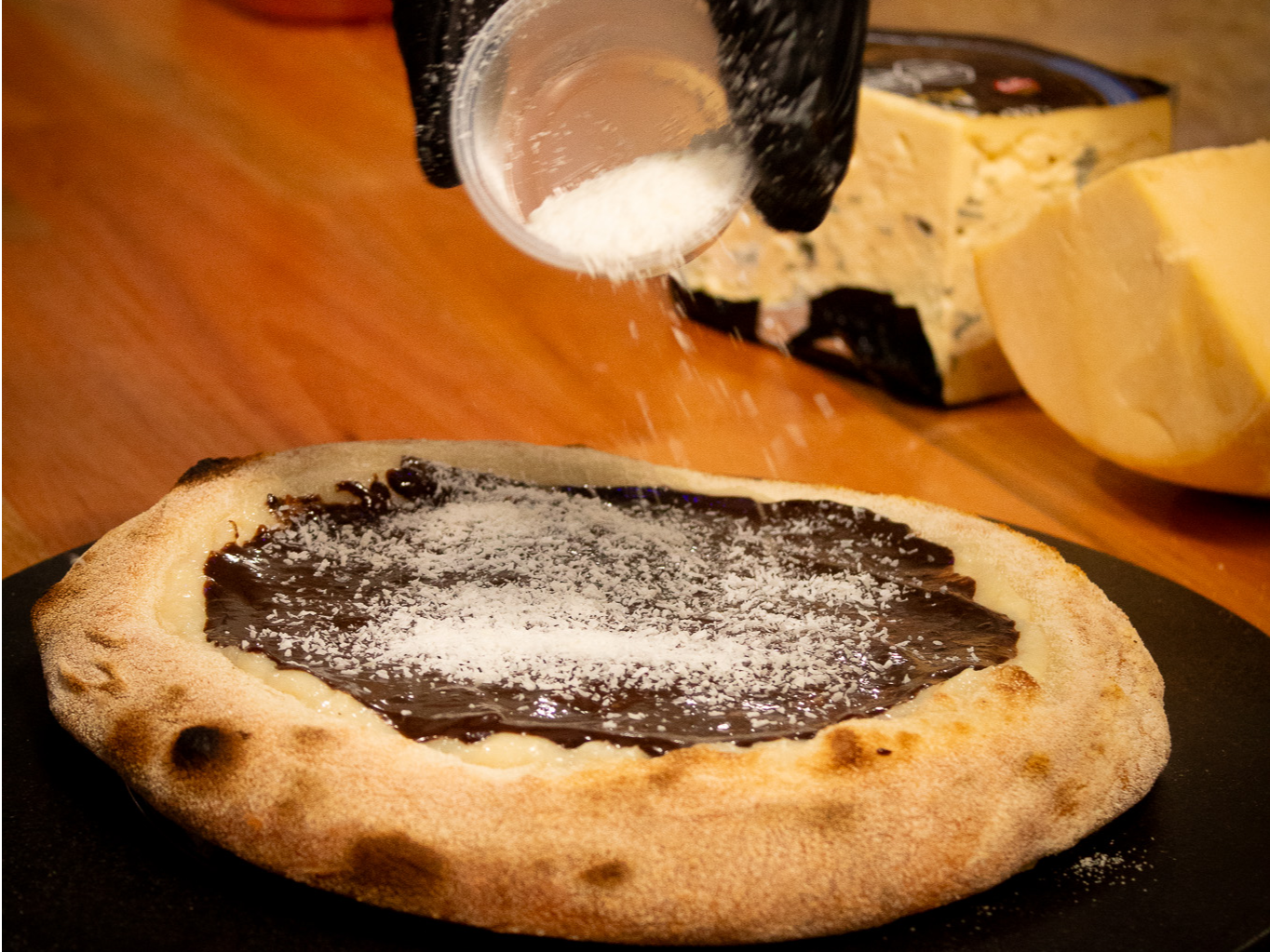 Pizza chocolate y prestigio