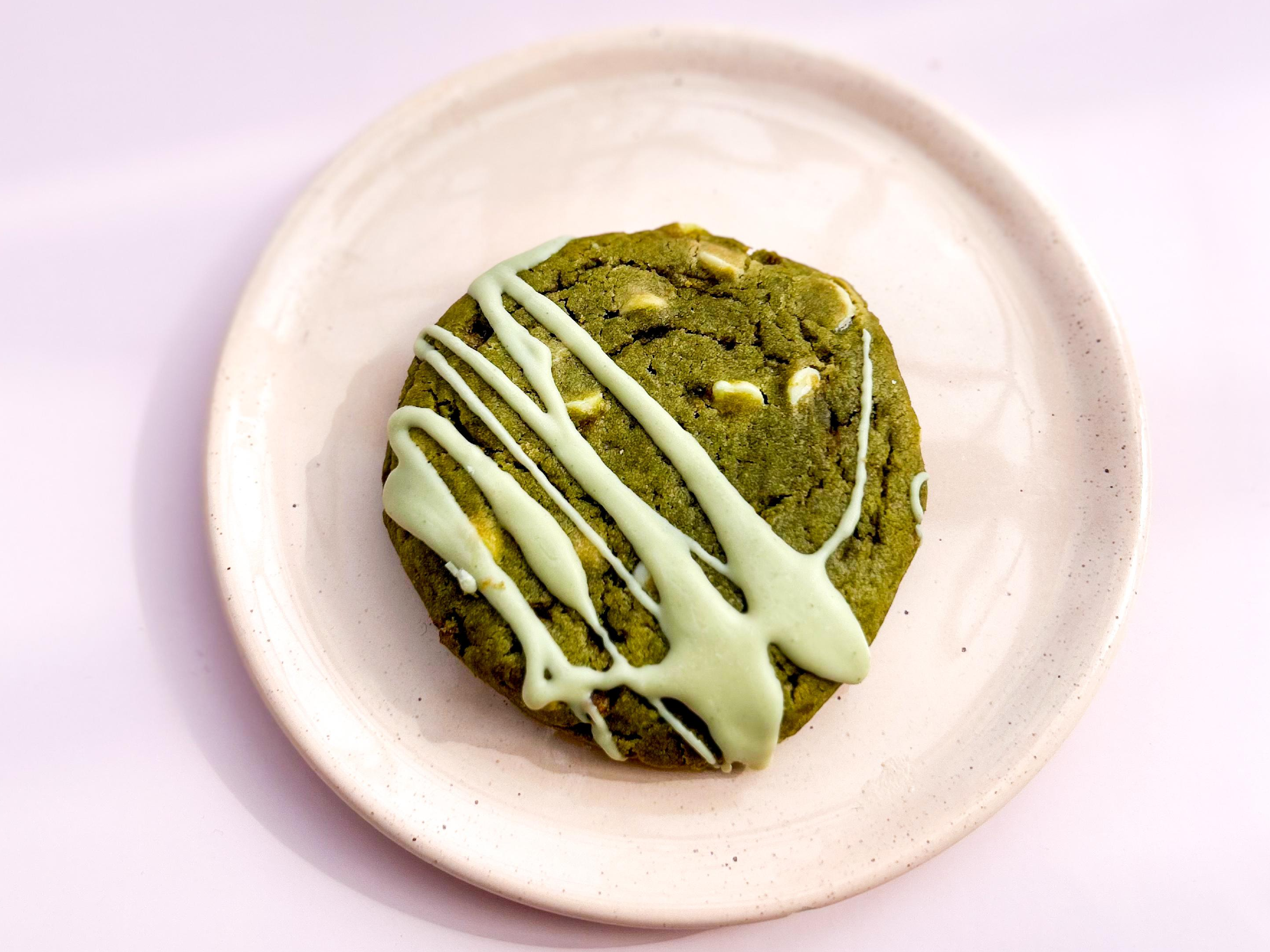 COOKIE DE MATCHA Y CHOCOLATE BLANCO