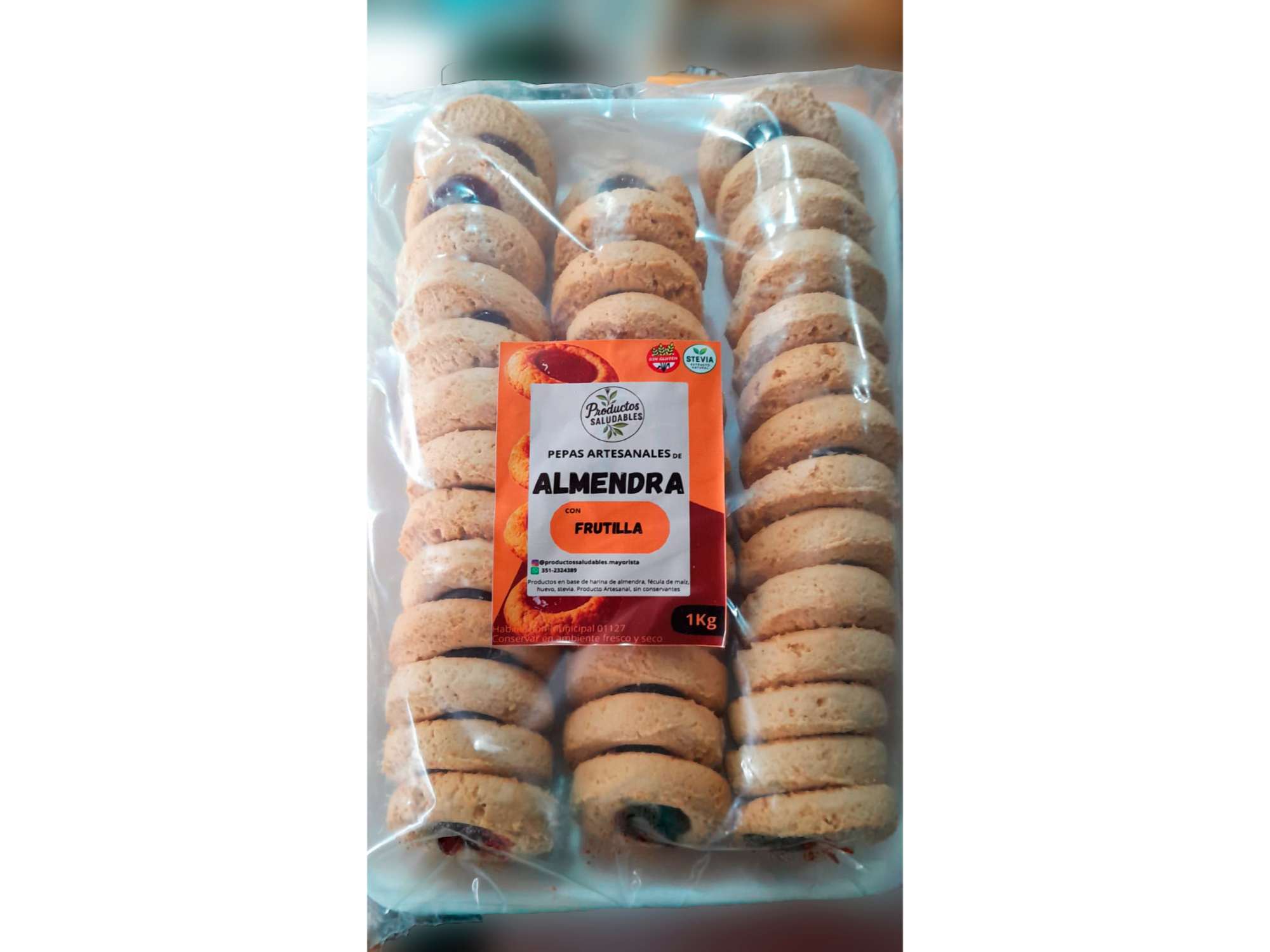 Pepas Almendra y Frutilla