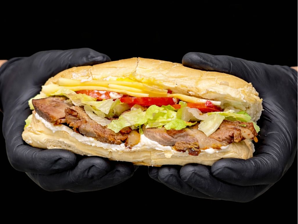 Lomito de bondiola a la cerveza desmechado