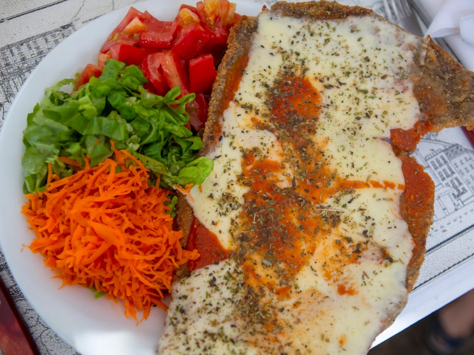 Milanesas a la napolitana con guarnición
