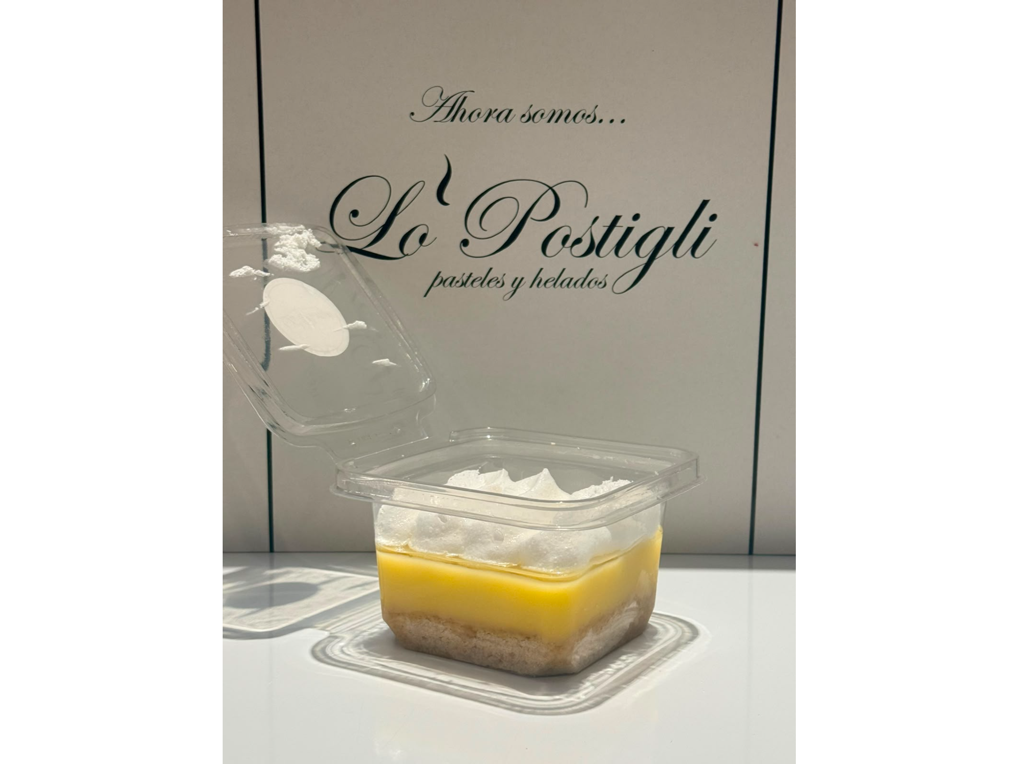 Shot lemon pie