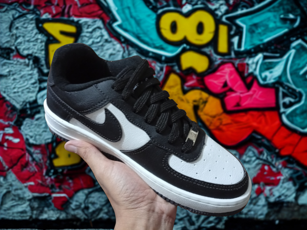 AIR FORCE 01' - NEGRO & BLANCO
