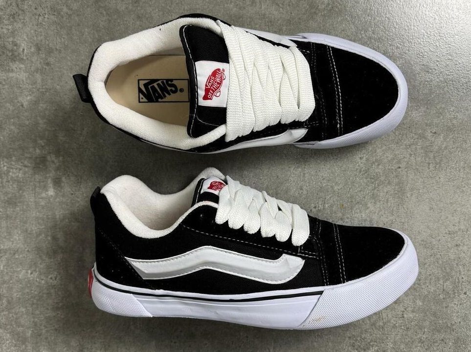VANS KNU SKOOL NEGRO/BLANCO