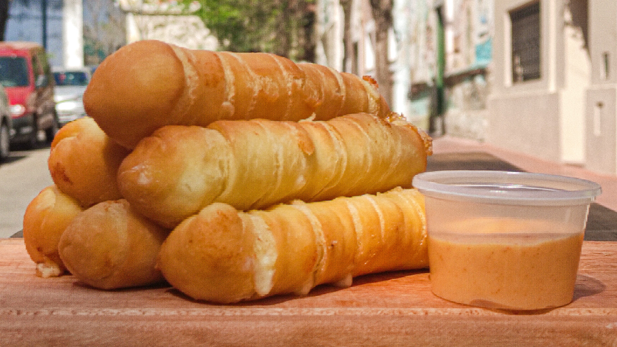 Tequeños y pasteles