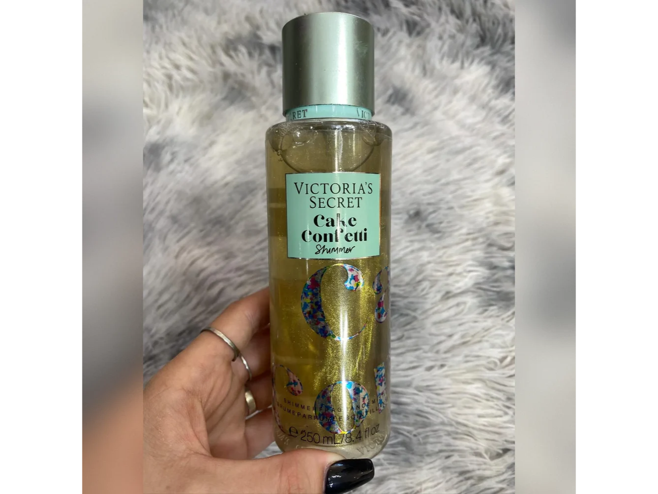 Body Splash VS Cake Confetti Shimmer