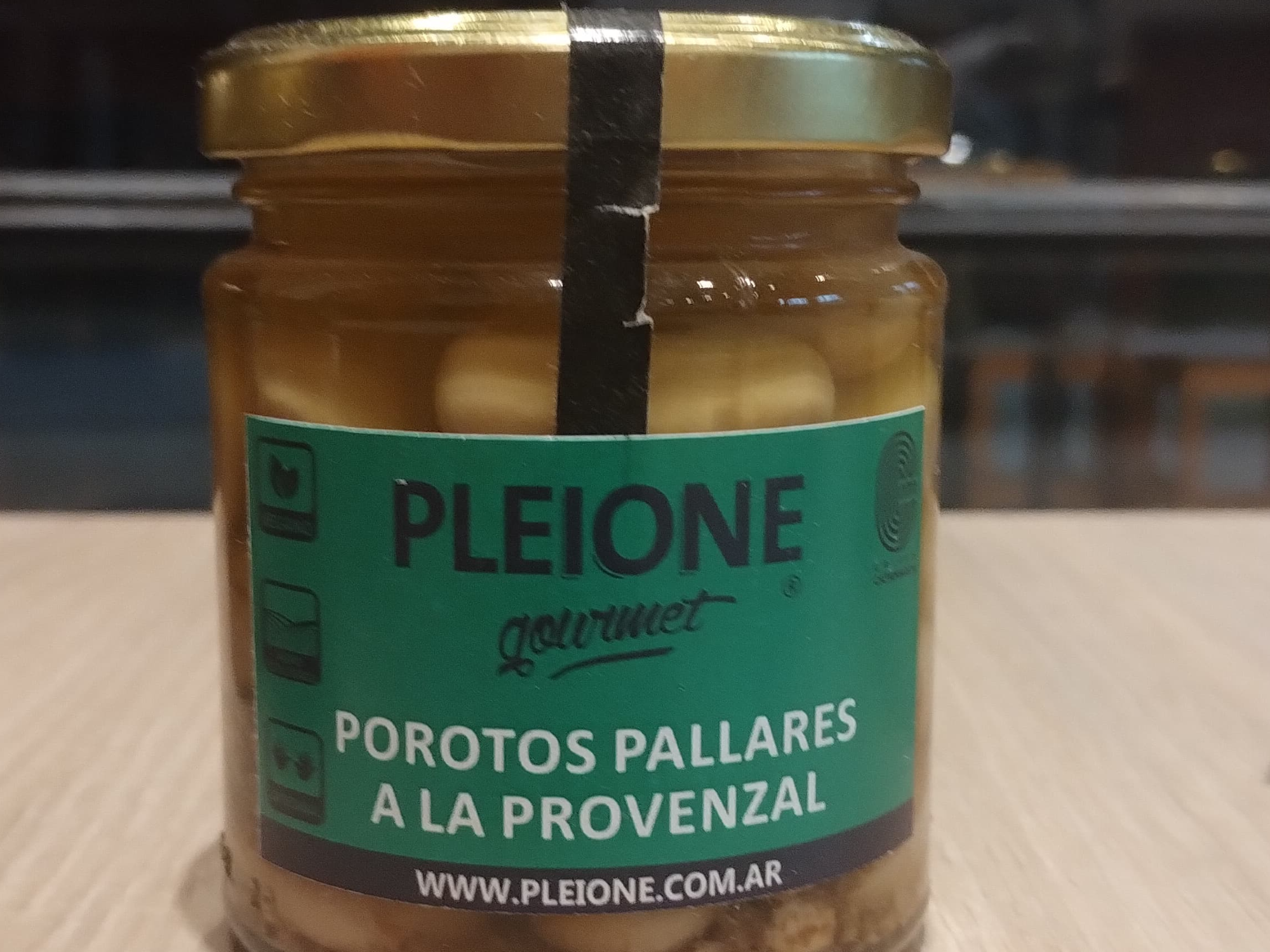 Porotos a la Provenzal "Pleione"