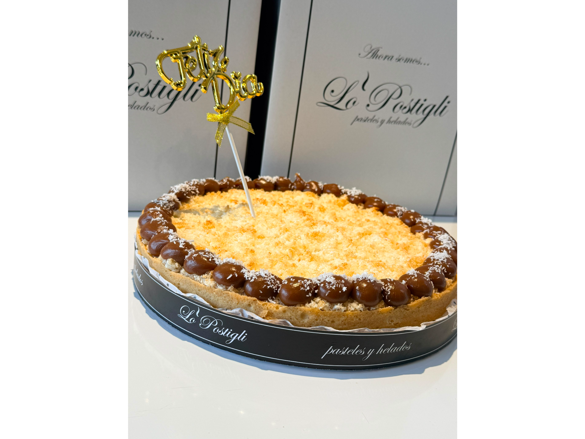 Tarta de coco y dulce de leche