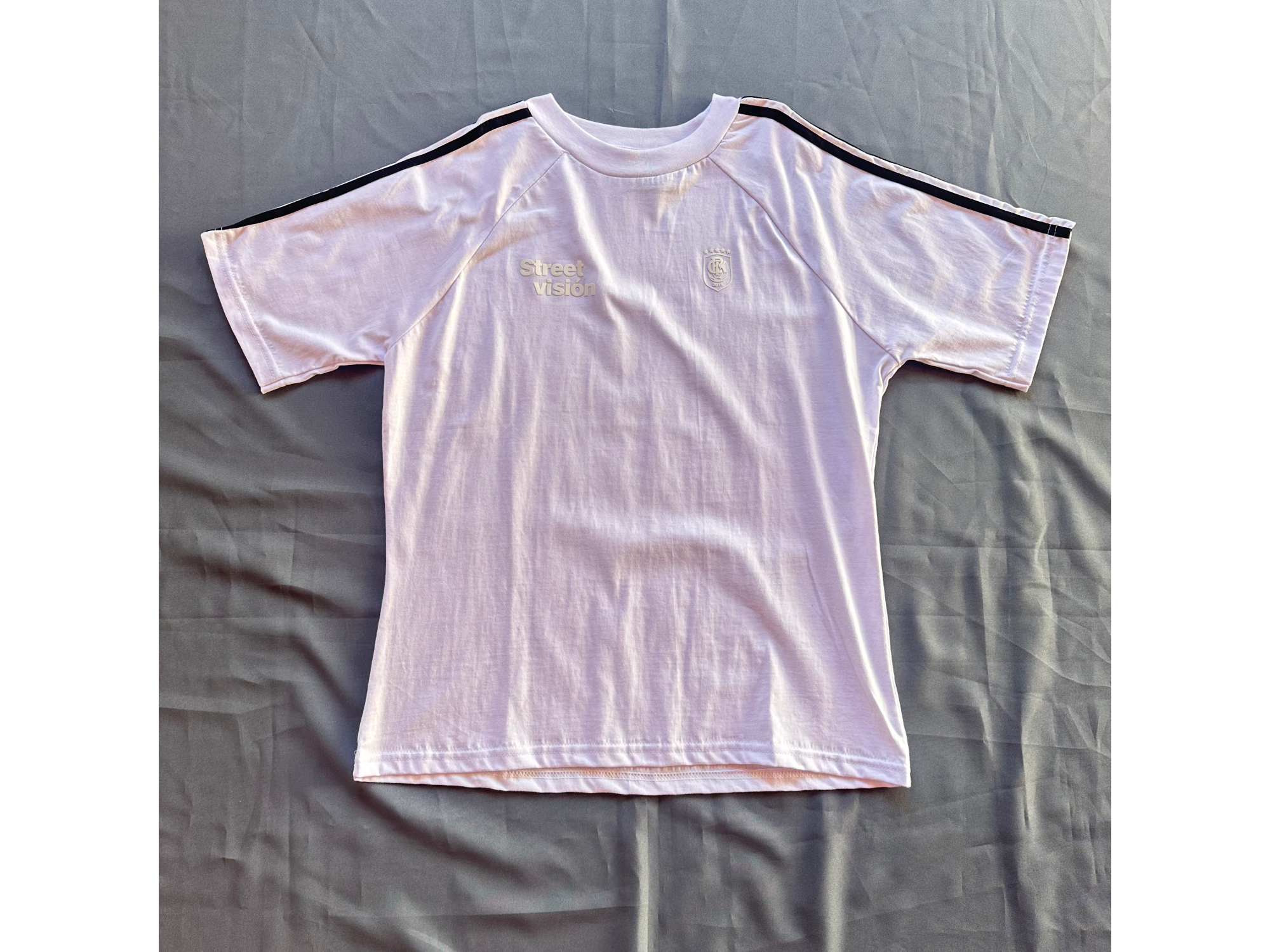 Remera street blanca