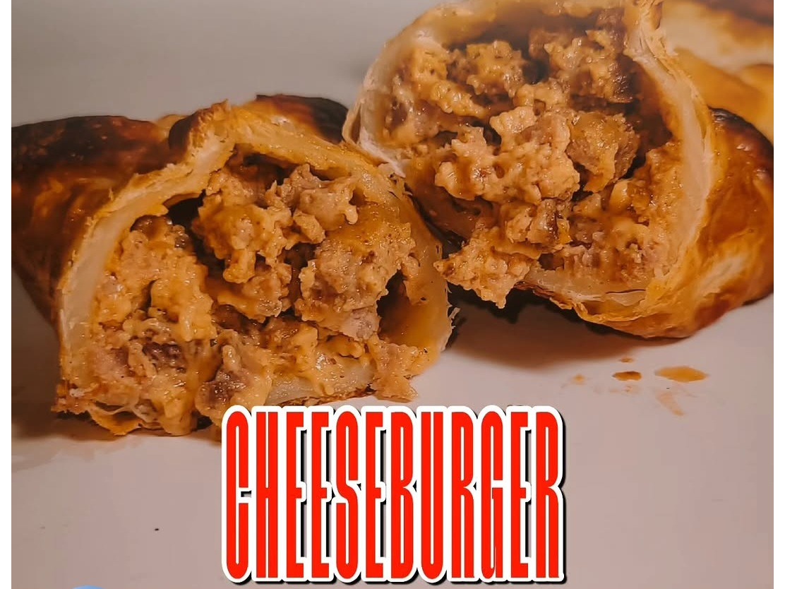 Empanada de cheeseburger