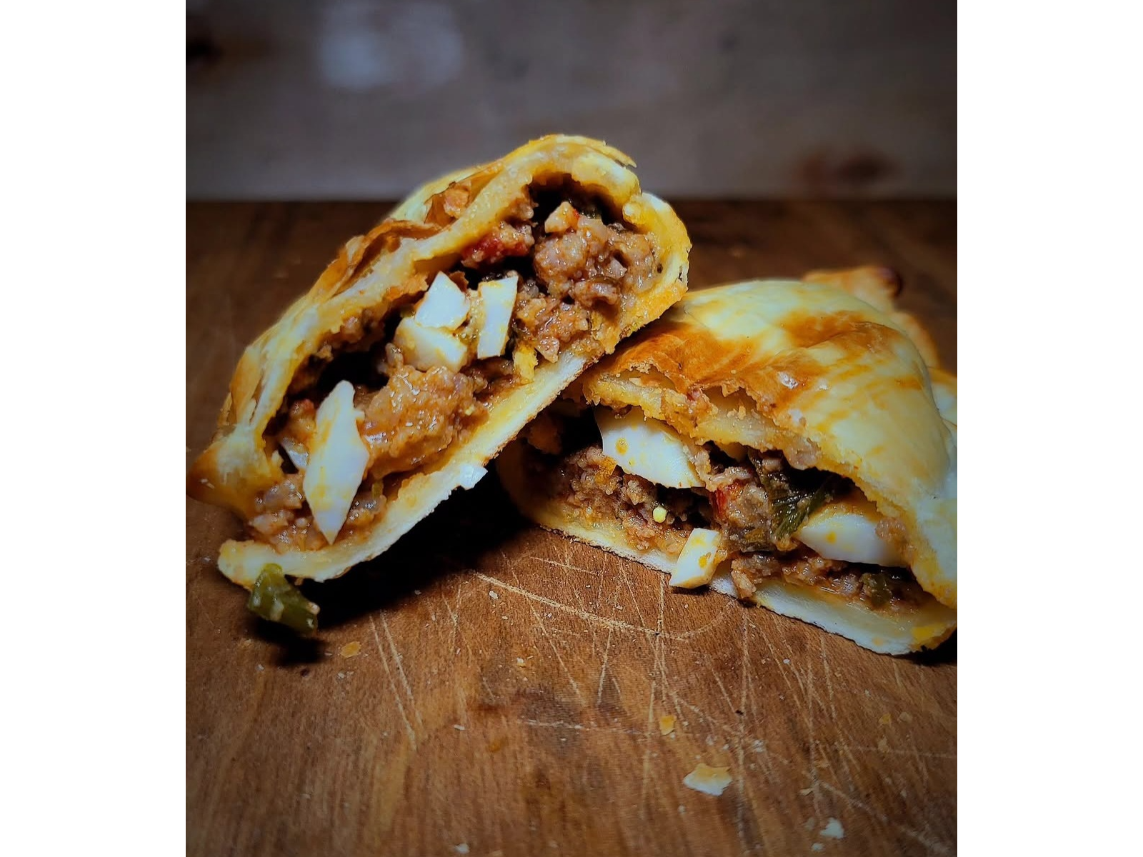 Empanada de carne salada