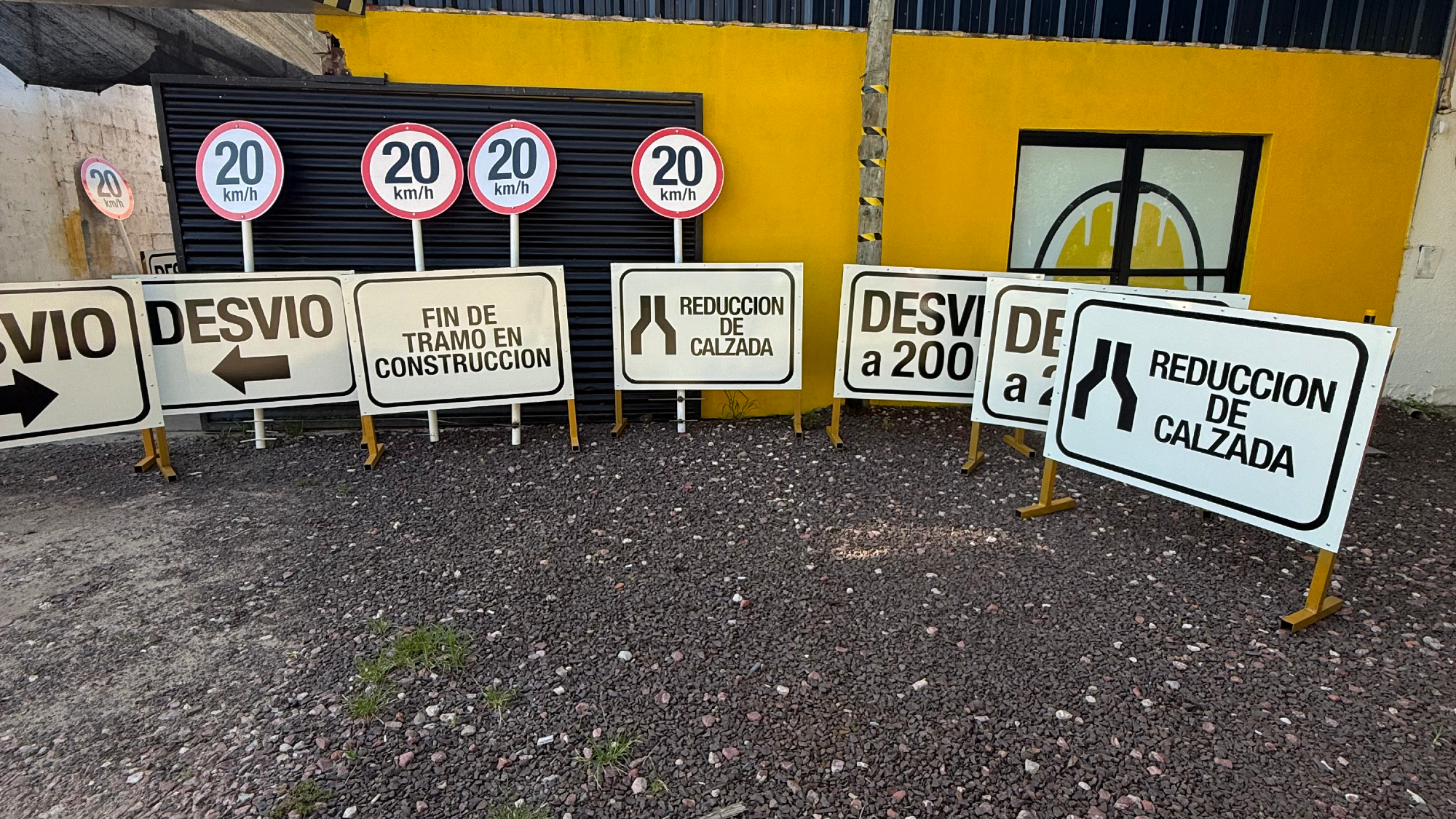 Carteleria /Señalizacion vertical Seguridad Vial