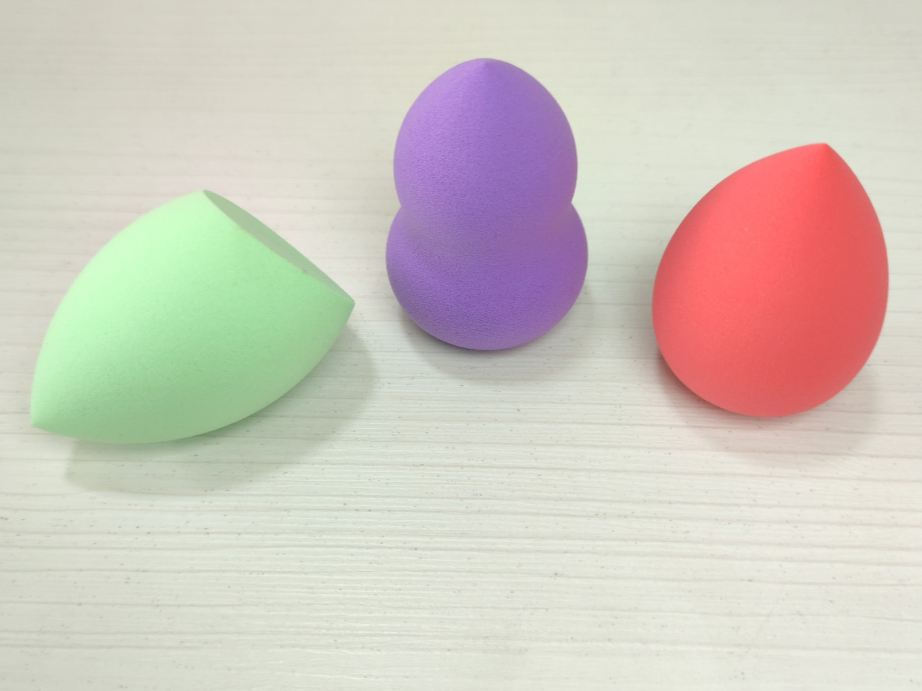 Mini esponjas de maquillaje x 3