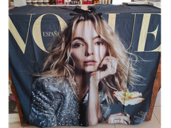 Capa Vogue para corte (con gancho)