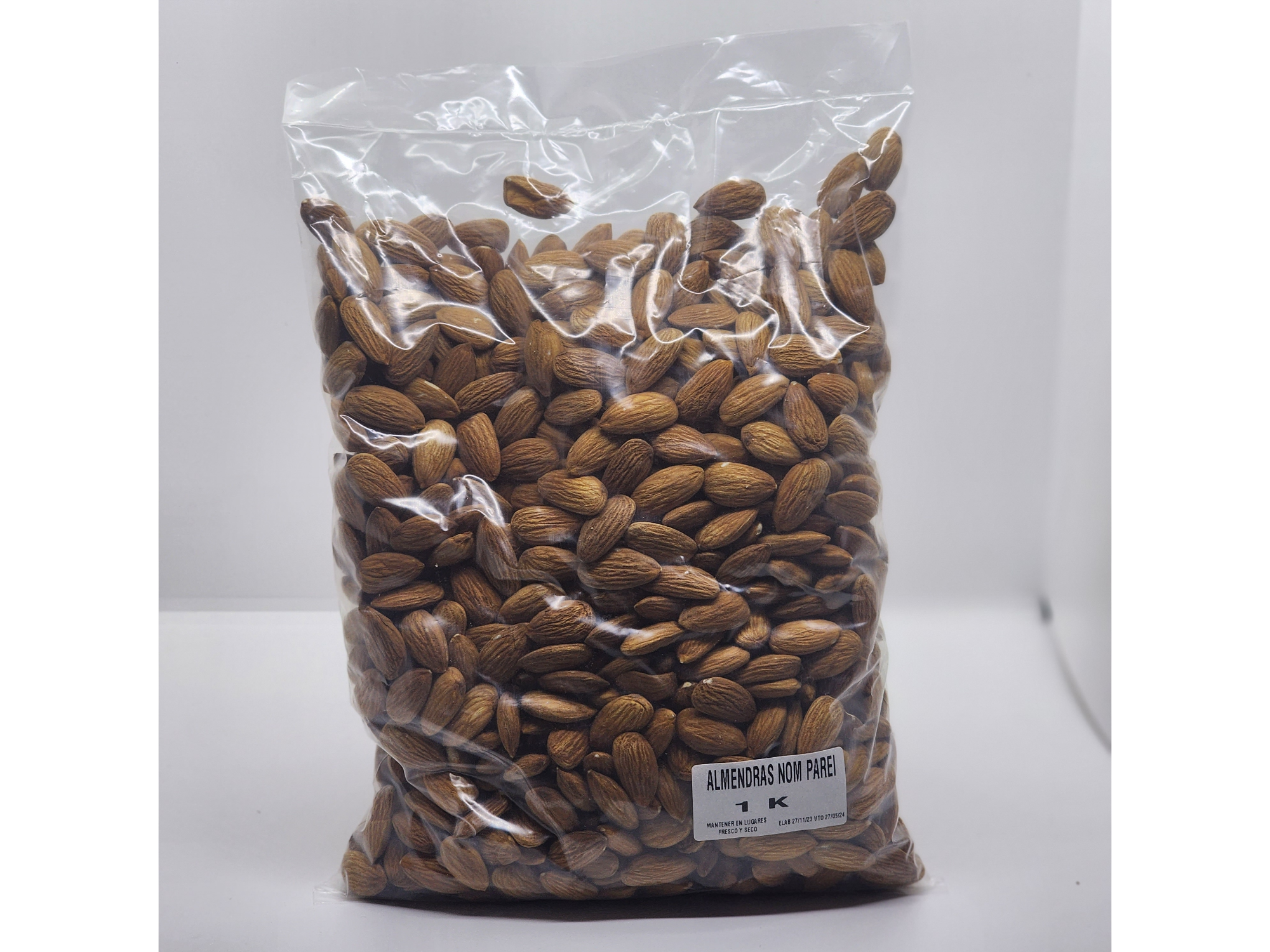 ALMENDRAS NON PAREI 1KG de DELICIA ALIMENTOS