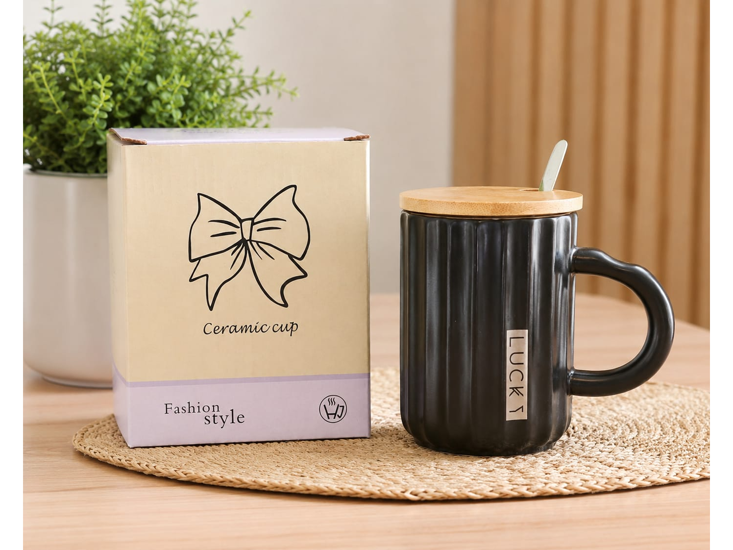 JARRO CERÁMICA CON TAPA BAMBOO Y CUCHARA EN CAJA