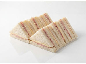 Sandwiches de miga de Ciruela