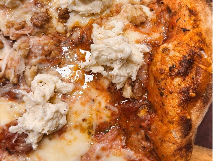 Pizza Mozzarella y Jamón Cocido