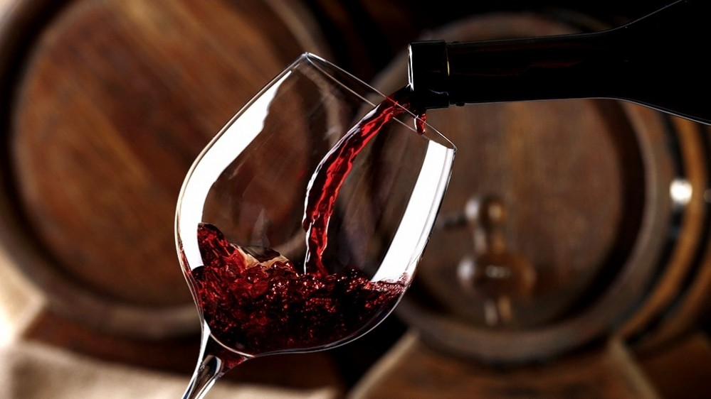 VINOS Y ESPUMANTES
