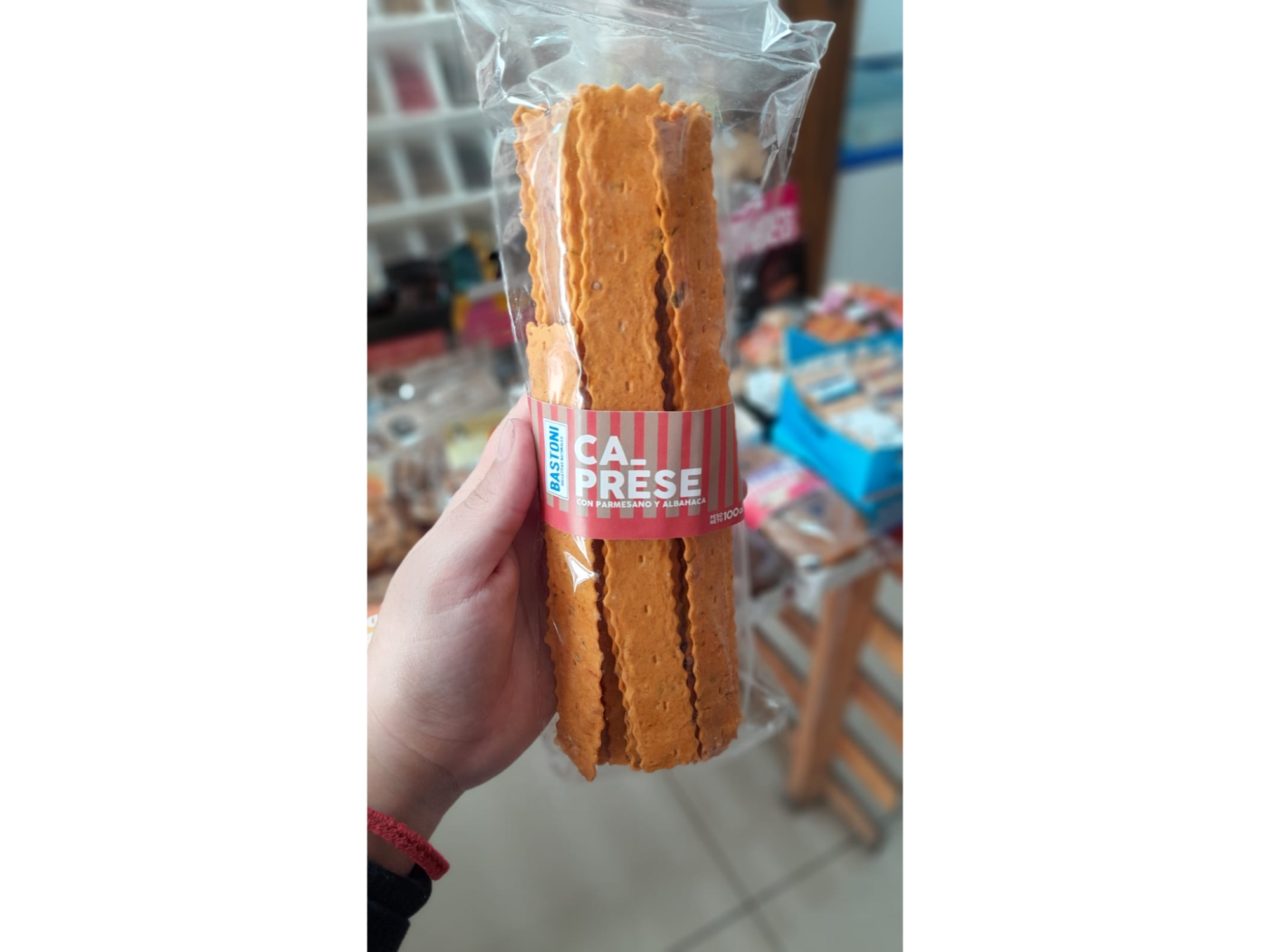 Caprese- con parmesano y albahaca 100g