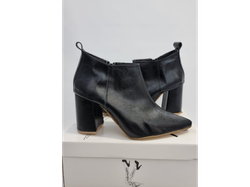 QUEEN TACO FORRADO NEGRO BRILLO