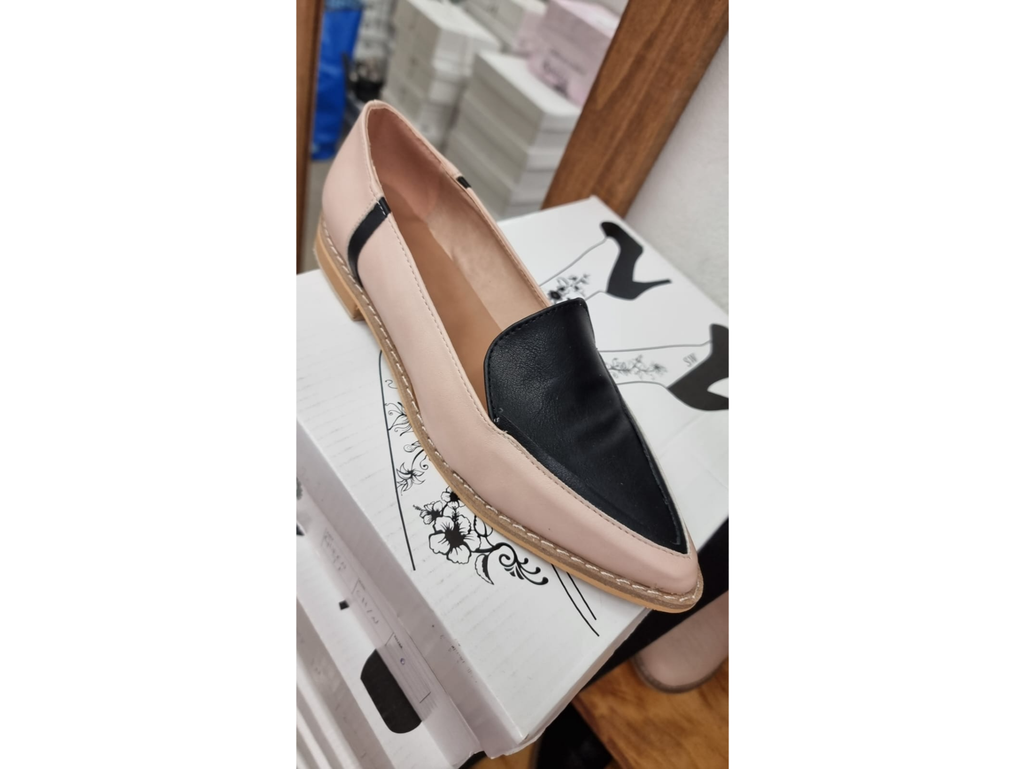 UMA Nude/Corte Negro