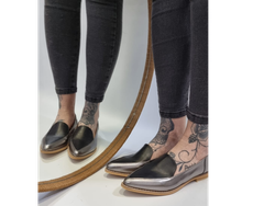 UMA Plomo Espejo Negro