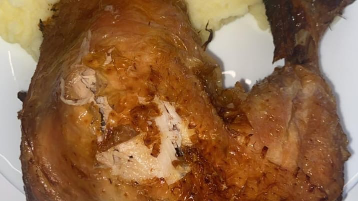 🍗Pollo Al horno con guarnición y bebida 🥤