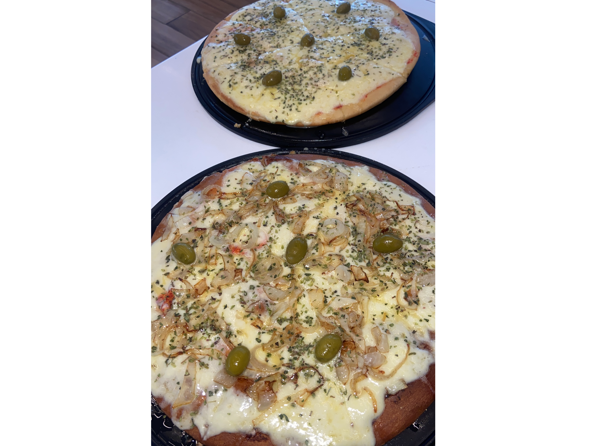 Pizza 🍕de 8 porciones + Bebida incluida