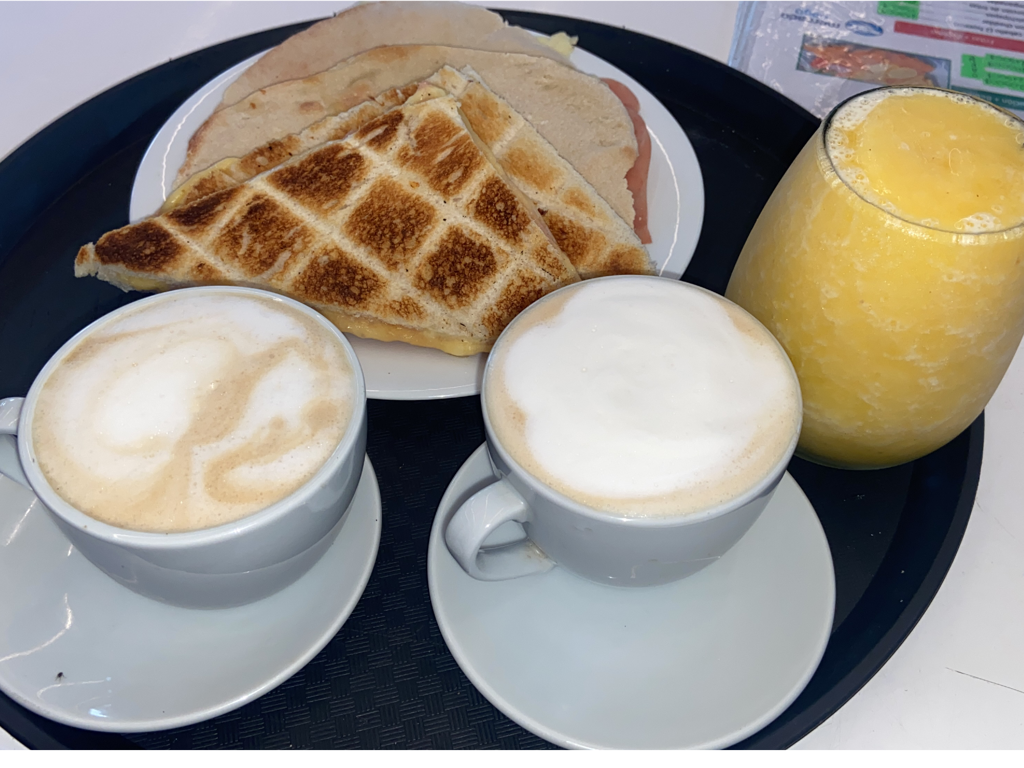 Café cortado☕️