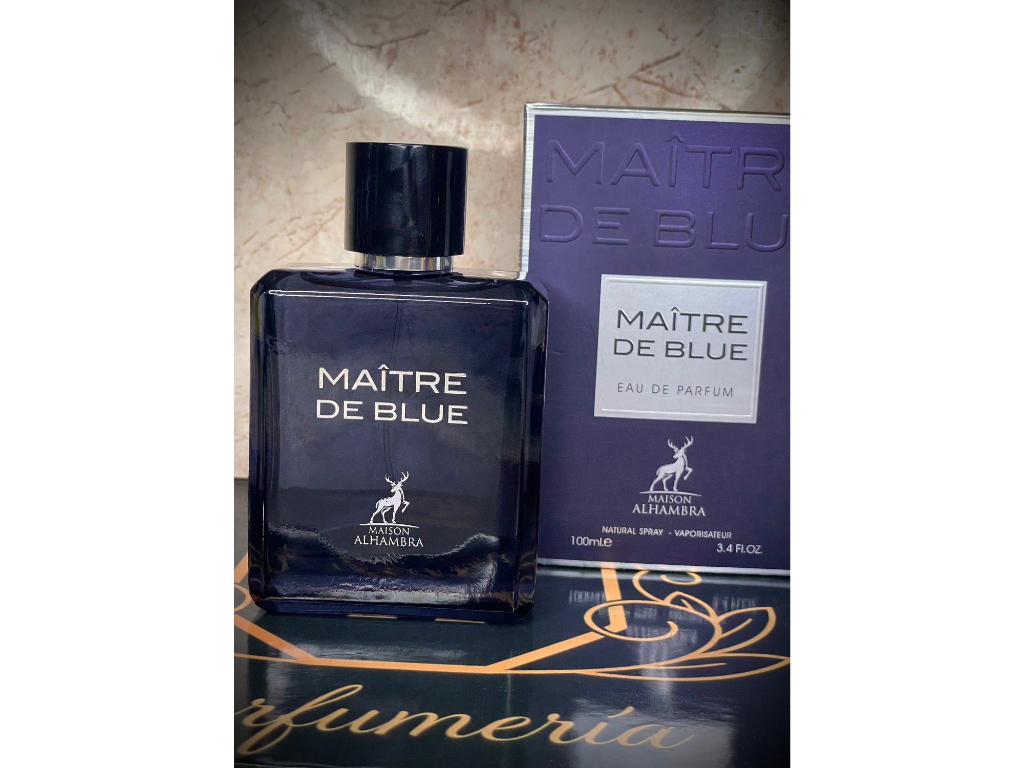 MAITRE DE BLUE