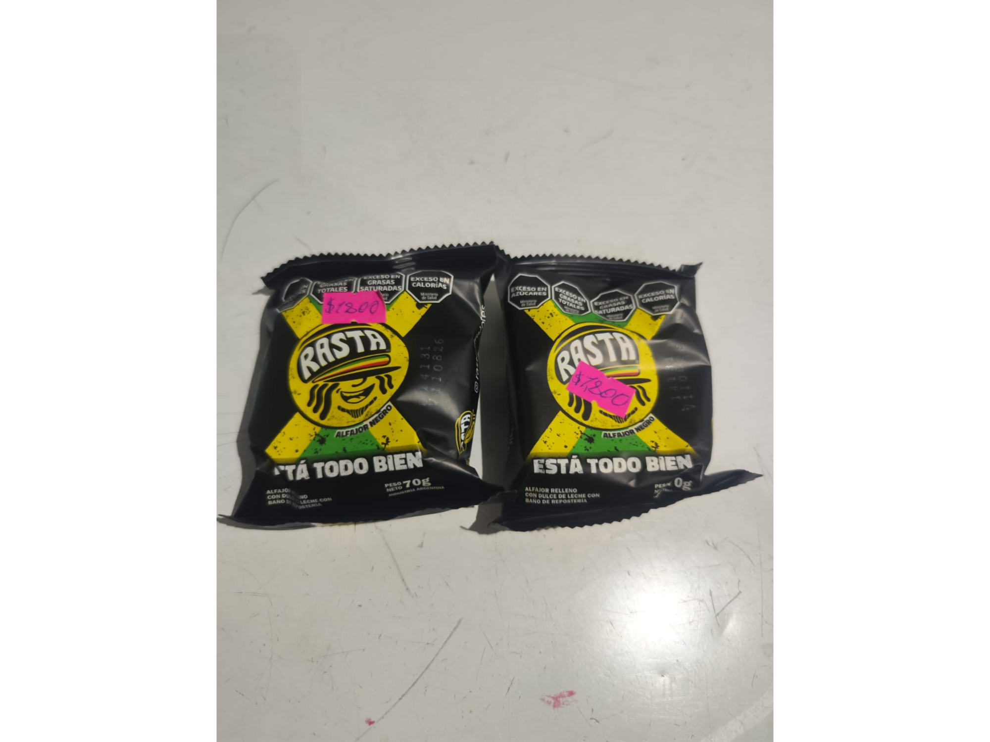 Alfajor triple rasta chocolate