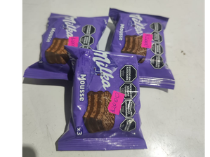 Alfajor triple milka de heladeria manel
