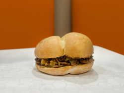 Sanguche CQC | Bife de chorizo | Queso Tybo