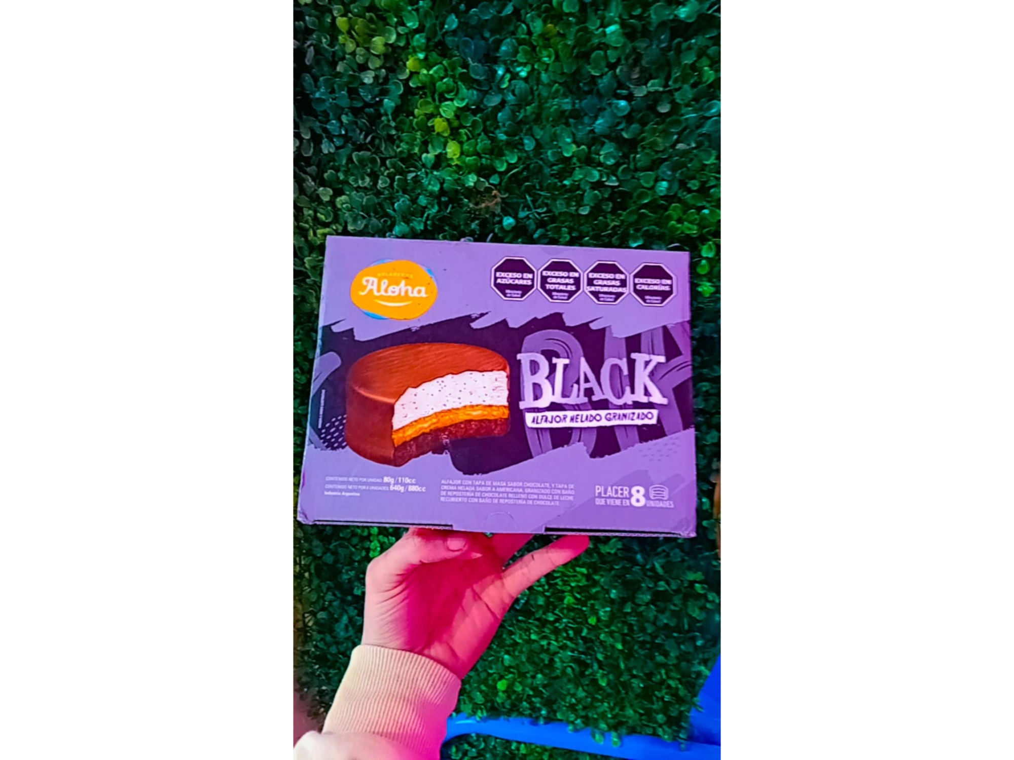 Alfajor helado granizado black de Dulce Carolina