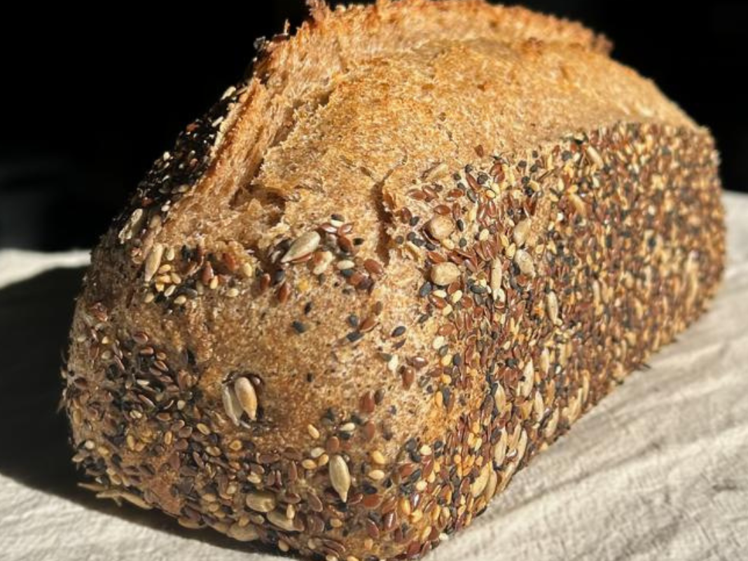 Pan Integral con semillas de molde
