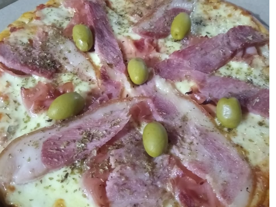 Pizza panceta (cod 206)