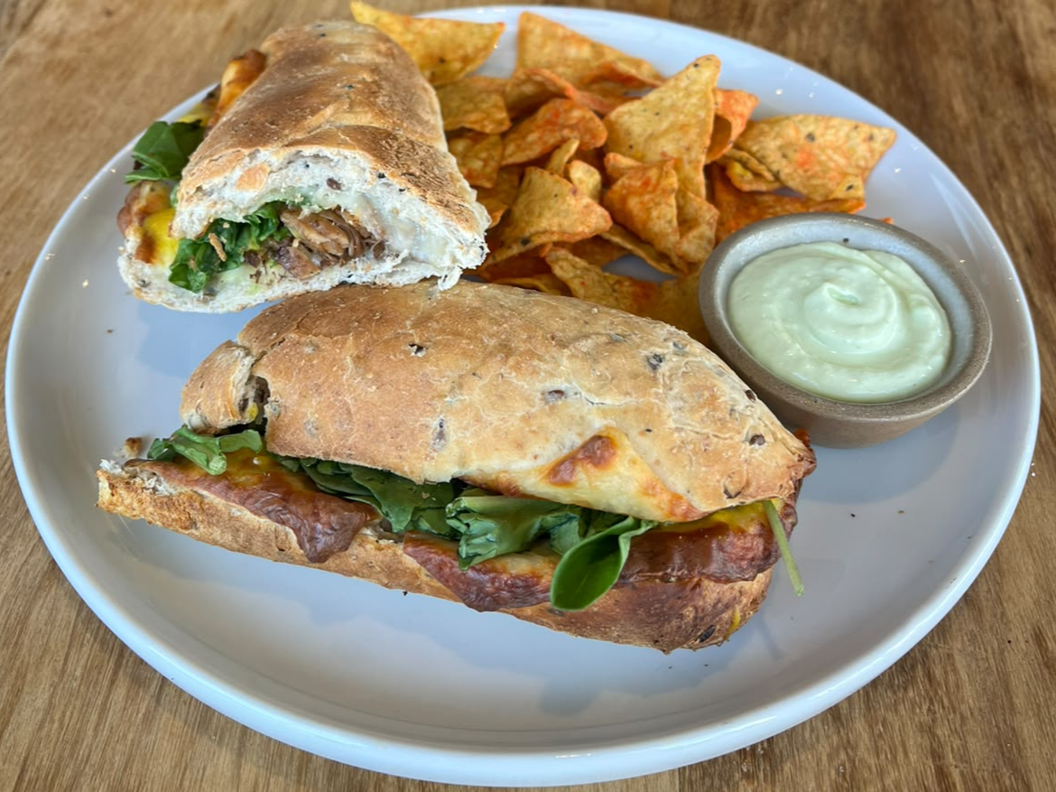 Sandwich de Pollo Teriyaki de NEUS CAFE